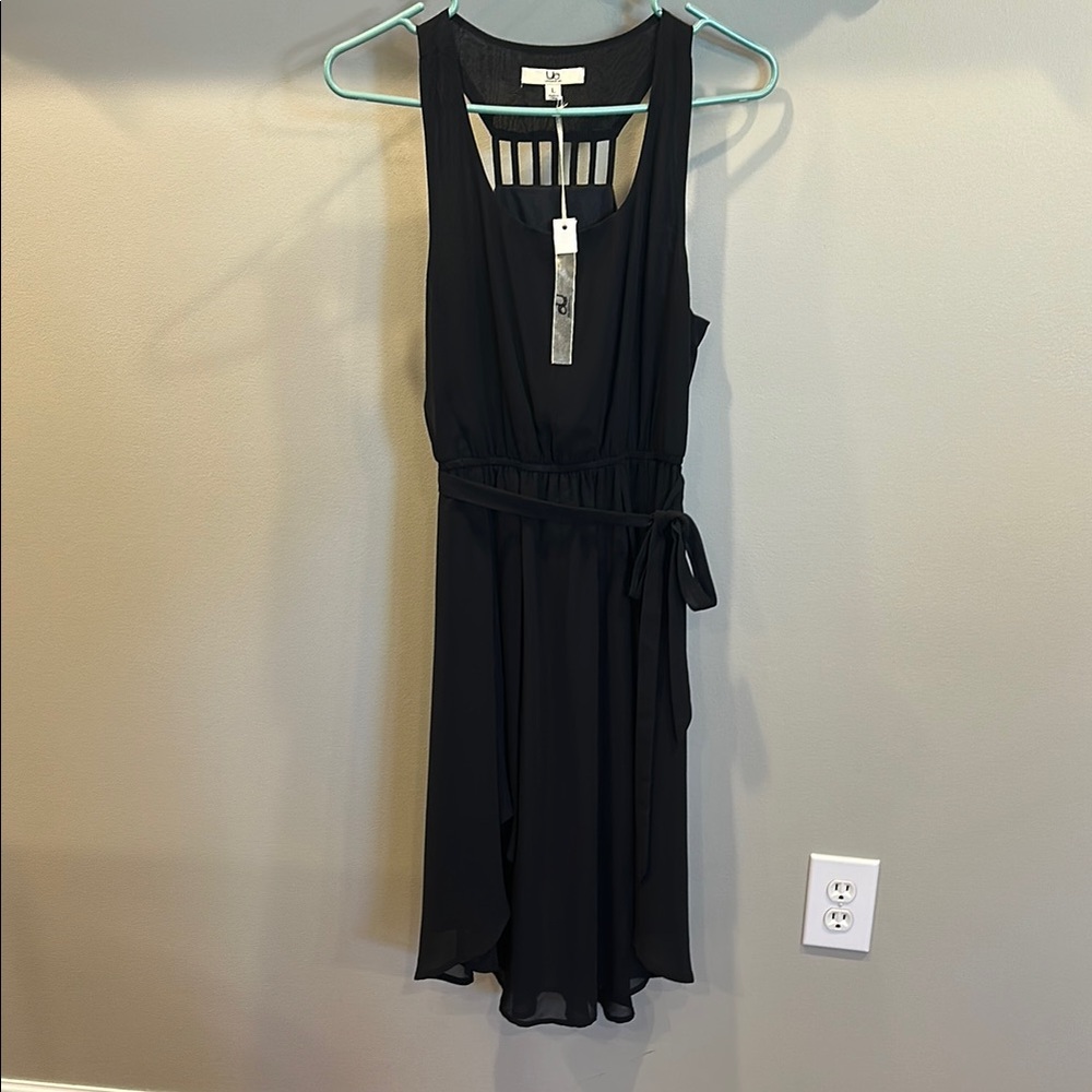Ya Los Angeles Black One-Shoulder Tie-Waist Dress